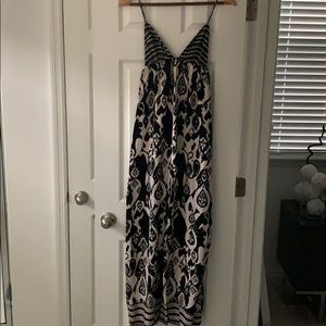Black and cream pattern maxi dress